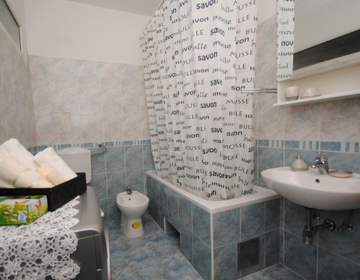 Raquil Apartment *